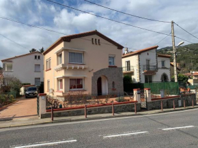 Charmant F2 avec jardin et climatisation à Amélie-les-Bains-Palalda - FR-1-703-148